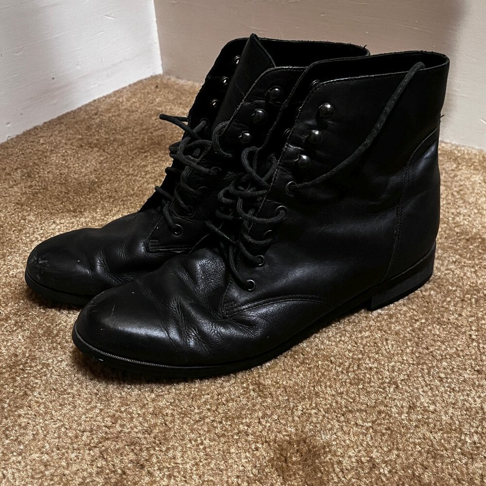 Hunt Club woman's leather upper boots, black, size 9M